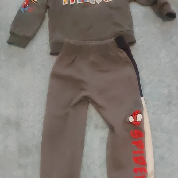 Marvel Kids Set - Picture 4 of 7